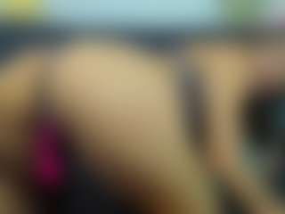 AgataOwens's Live Sex Cam Show