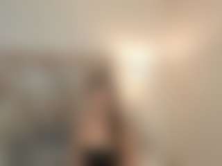 christyysea's Live Sex Cam Show