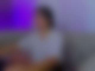 Live cam show with sofi-cutiee - New Spank on CamClone