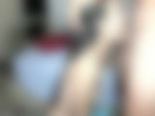 Live cam show with Sussi-rogers19 - Blow on Camsoda