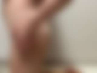 AmberlyKurt's Live Sex Cam Show