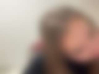 AmberlyKurt's Live Sex Cam Show