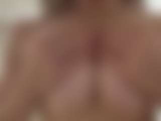AmberlyKurt's Live Sex Cam Show