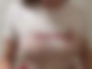 Live cam show with AmberlyKurt - Skinny on nudelive.tv