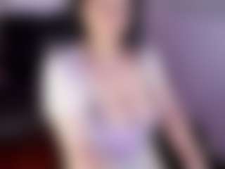 chloe-bluexx's Live Sex Cam Show