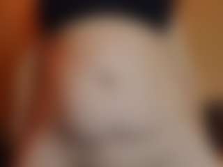 ashdizzel's Live Sex Cam Show