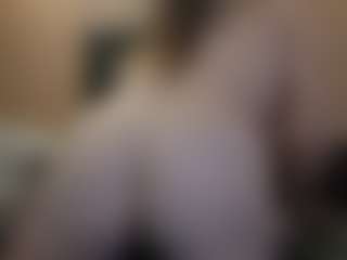 ashdizzel's Live Sex Cam Show