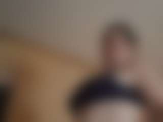 ashdizzel's Live Sex Cam Show