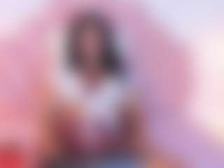 Emma-18's Live Sex Cam Show