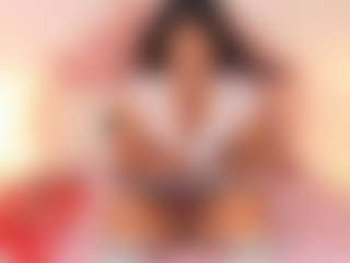 Emma-18's Live Sex Cam Show