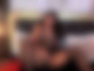 Emma-18's Live Sex Cam Show