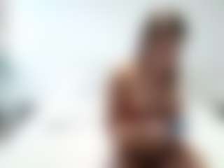 emmalouu's Live Sex Cam Show