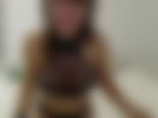 Live cam show with emmalouu - New Foot Fetish on camwithhim.com