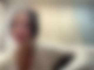 GarnetGugino's Live Sex Cam Show