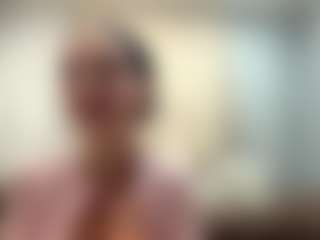 Spettacolo in cam dal vivo con GarnetGugino - New Big Ass su Camsoda