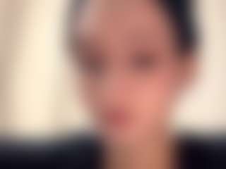 GarnetGugino's Live Sex Cam Show