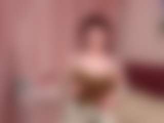 Live cam show with KamilahFernades - Strip Red Hair on Camsoda