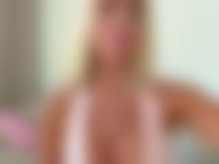 LavelleSulc's Live Sex Cam Show