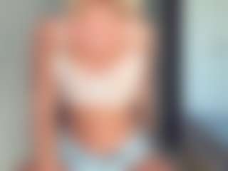 LavelleSulc's Live Sex Cam Show