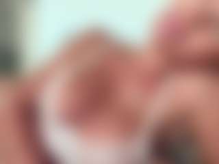 Live cam show with LavelleSulc - Foot Fetish Blonde Hair on Camsoda