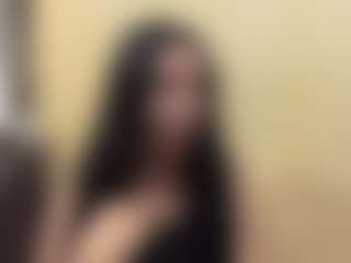 LeanaBolls's Live Sex Cam Show