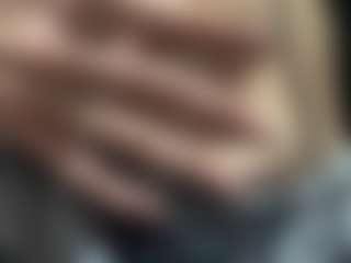LeanaBolls's Live Sex Cam Show