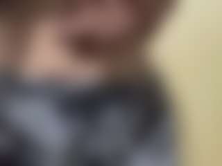 LeanaBolls's Live Sex Cam Show