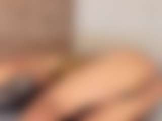Live cam show with scarlet-sofia - No Drinking on Camsoda