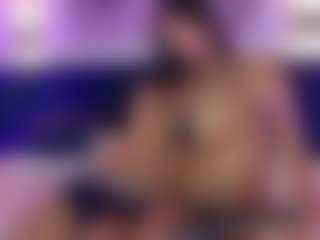 Spettacolo in cam dal vivo con ZairaAndAydan - Blowjob su Camsoda