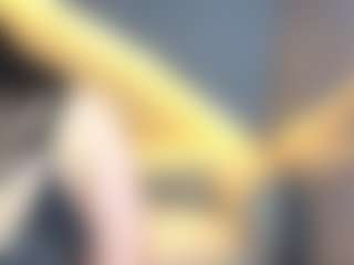 Abril's Live Sex Cam Show