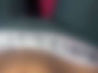 Seks show na żywo z CarlosAlbert02