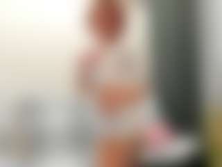 CaroleBorello's Live Sex Cam Show