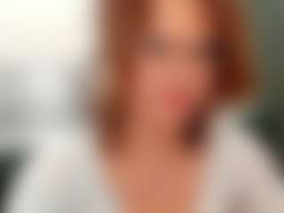 CaroleBorello's Live Sex Cam Show
