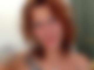 Live cam show with CaroleBorello - Body Massage on Camsoda
