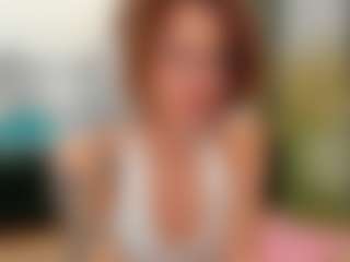 Live cam show with CaroleBorello - Control on Camsoda