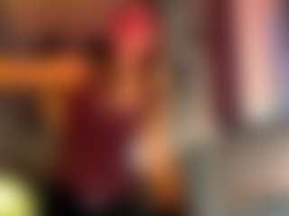 Live cam show with GiuseppinaBoardman - Bedroom Blonde Hair on livesuperchat.net