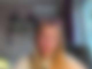Live cam show with GiuseppinaBoardman - College on Camsoda