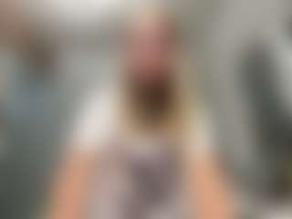 GiuseppinaBoardman's Live Sex Cam Show