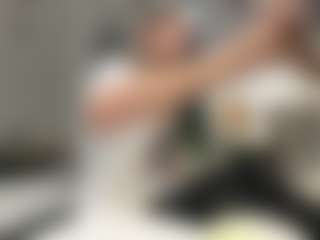 GiuseppinaBoardman's Live Sex Cam Show