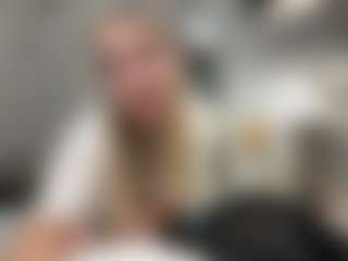 GiuseppinaBoardman's Live Sex Cam Show