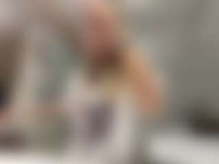 GiuseppinaBoardman's Live Sex Cam Show