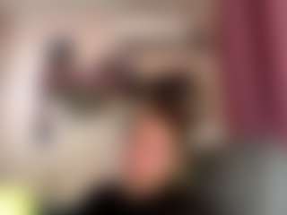 GiuseppinaBoardman's Live Sex Cam Show