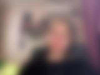 GiuseppinaBoardman's Live Sex Cam Show