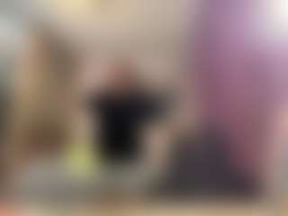 GiuseppinaBoardman's Live Sex Cam Show