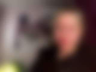 GiuseppinaBoardman's Live Sex Cam Show