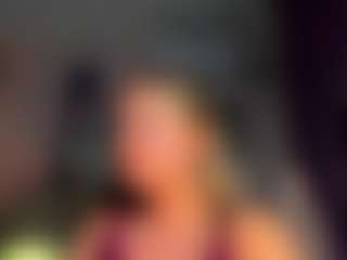 Live cam show with GiuseppinaBoardman - Abs on Dolls Live
