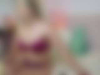 Live cam show with HarleySugar - White Blonde Hair on Camsoda | united kingdom