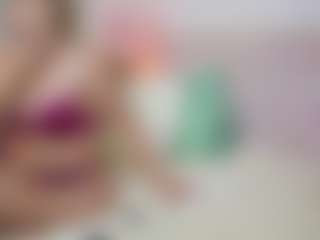 Live cam show with HarleySugar - Blonde Hair HD on Camsoda