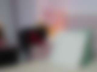 Live cam show with HarleySugar - Average on Milfs Live