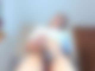 isabella-saaenz's Live Sex Cam Show
